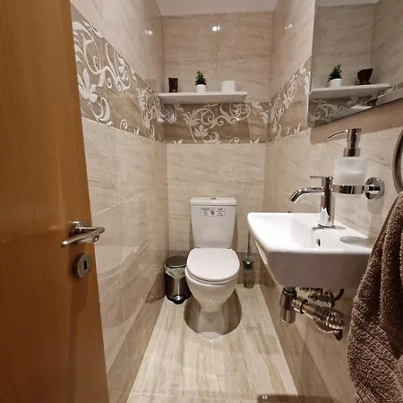 Apartman Cozy Poolside